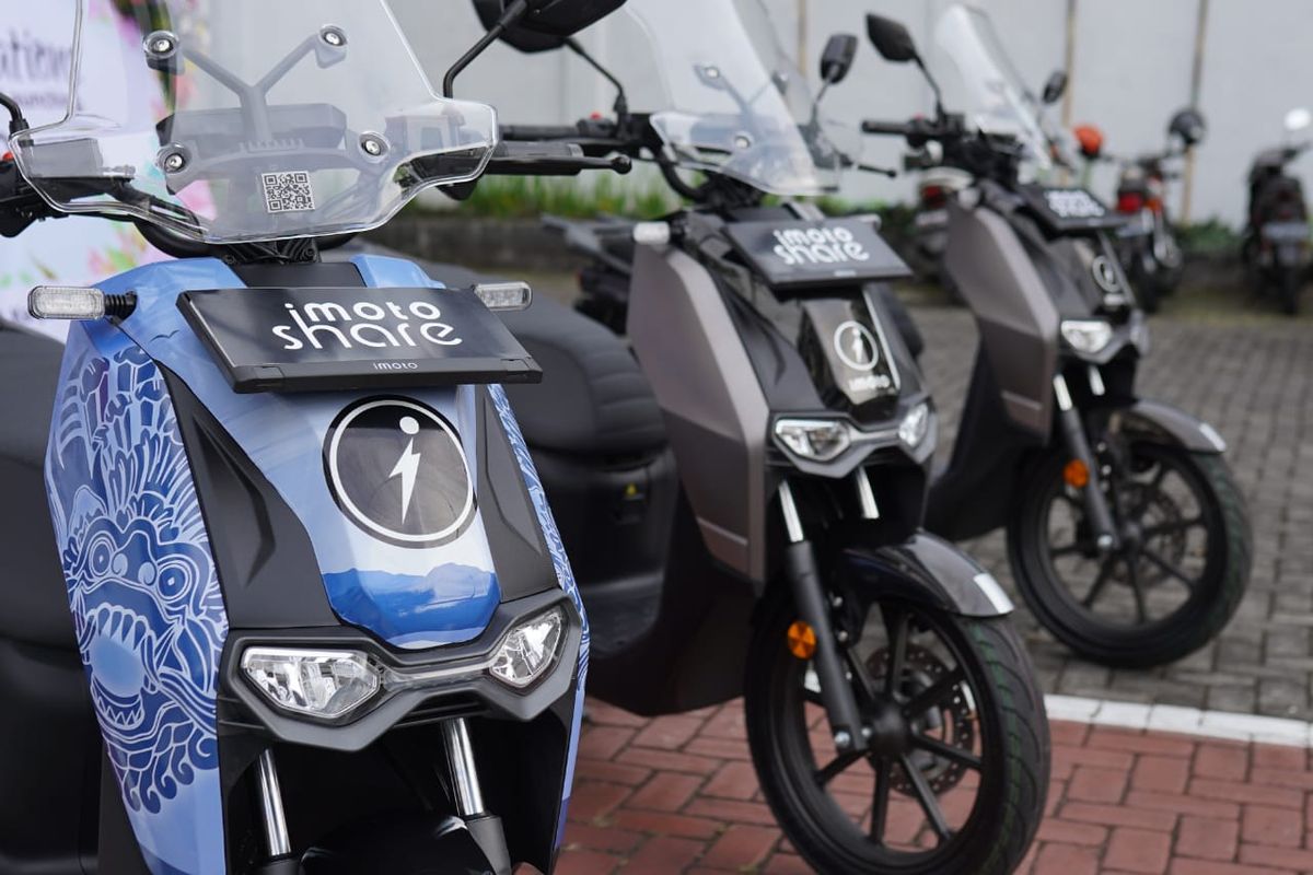 Aplikasi imotoshare memudahkan masyarakat untuk memakai motor listrik.
