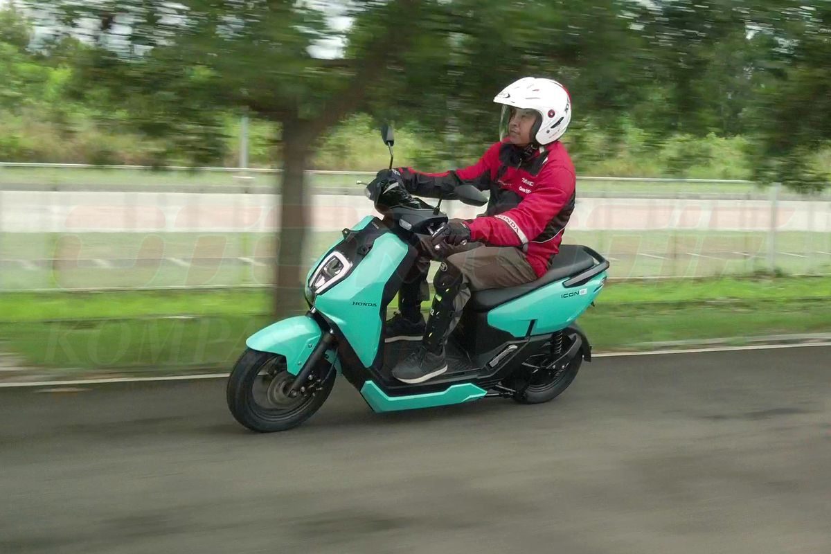 Test ride Honda Icon e: