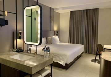 Mengapa Tak Ada Guling di Kamar Hotel?