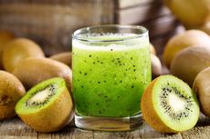 Cara Membuat Minuman dari Kiwi, Bikin Jadi Jus Pakai 4 Bahan