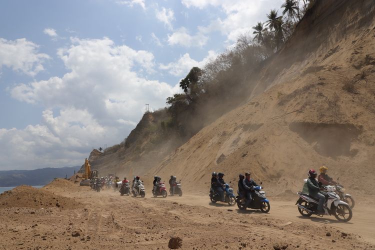 Akses Terbuka, Begini Penampakan Jalur Trans Flores yang Sempat Tertutup Longsor Usai Gempa NTT