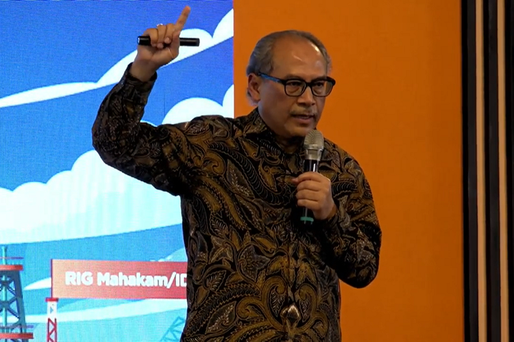 Direktur Jenderal (Dirjen) Minyak dan (Migas) Kementerian Energi dan Sumber Daya Mineral (ESDM) Tutuka Ariadji dalam acara Migas Goes to Campus Institut Teknologi Bandung (ITB) 2023, Sabtu (2/12/2023).