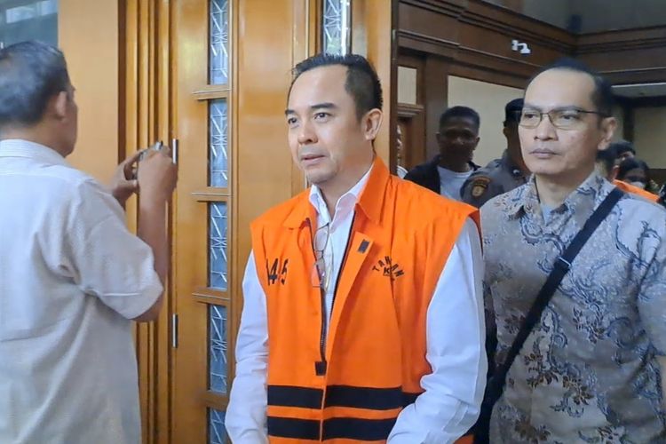 Bos Blueray Cargo John Field Alokasi Suap Rp 21 Miliar untuk Dirjen Bea Cukai Djaka Budhi Utama