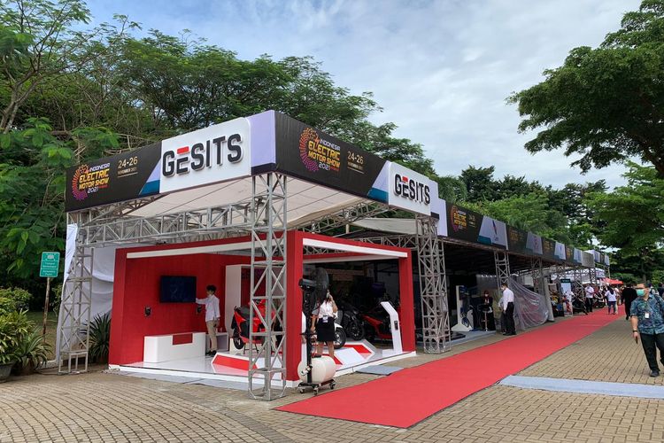 Pameran mobil listrik Indonesia Electric Motor Show (IEMS) 2021