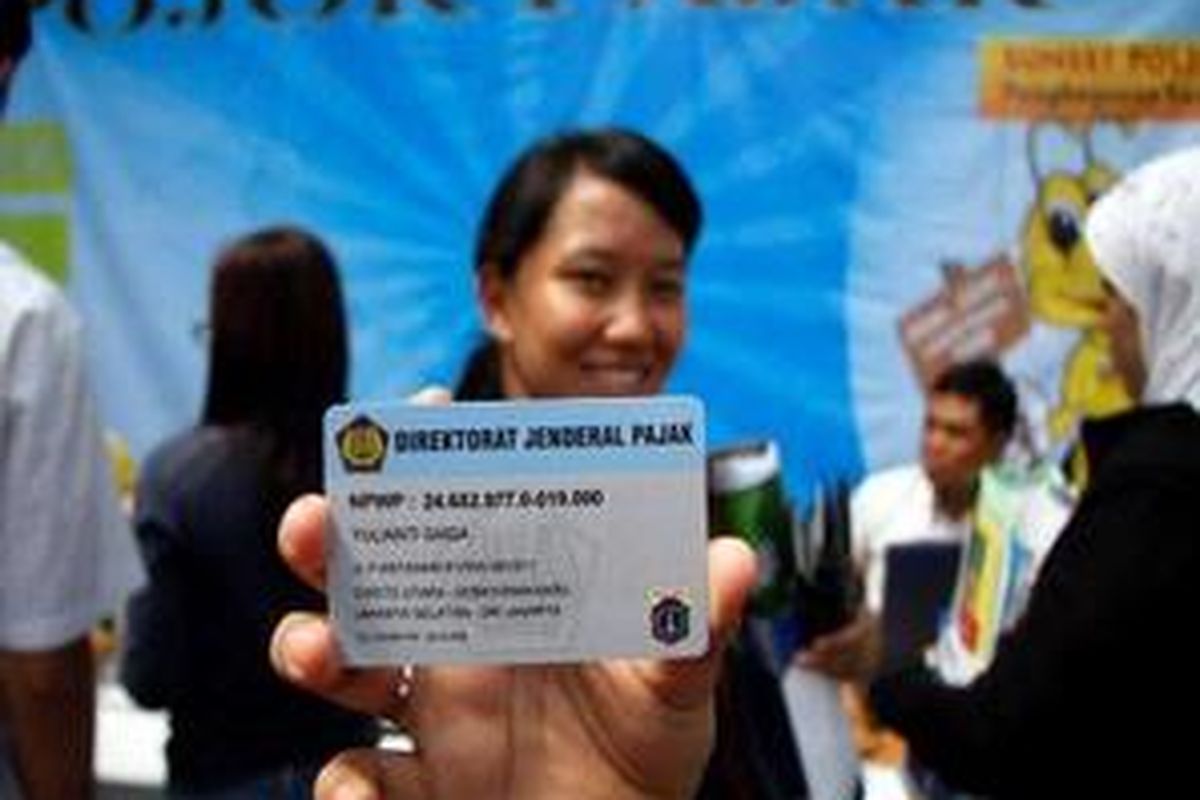 Perlihatkan NPWP yang diperoleh di Pojok Pajak.