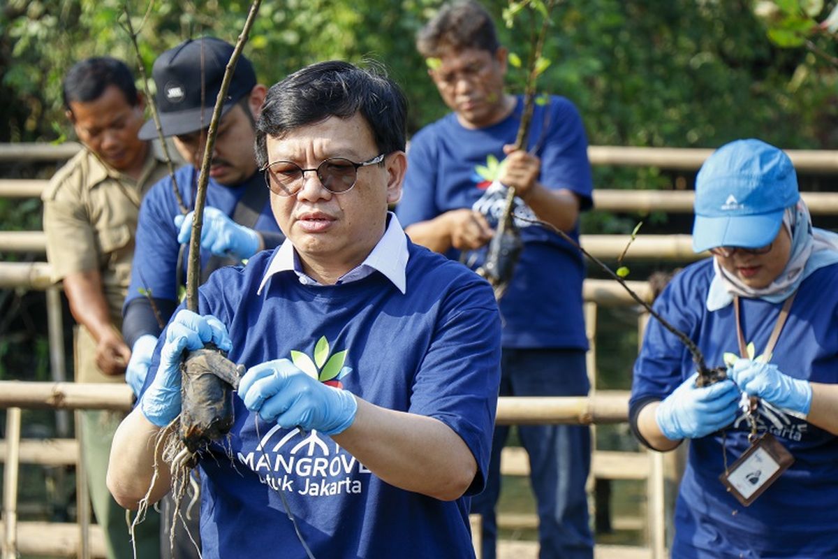 Konsiisten implementasi program Bakti TUGU, PT Asuransi Tugu Pratama Indonesia Tbk (Tugu Insurance) meraih penghargaan sebagai Best CSR in Insurance Sector Industry 2023 dalam ajang Indonesia Best CSR Awards 2023 yang diberikan The Iconomics.