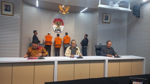KPK Ungkap Gubernur Bengkulu Cairkan Gaji Guru Honorer untuk Pilkada 2024