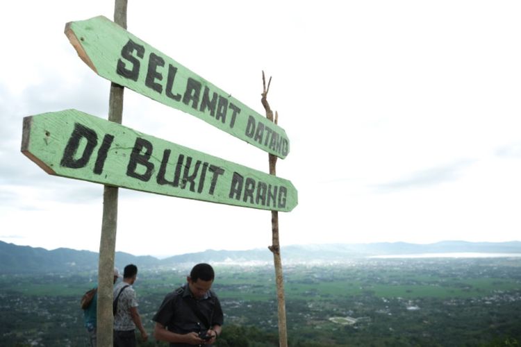 Ilustrasi Bukit Arang di Desa Wisata Lonuo, Gorontalo.