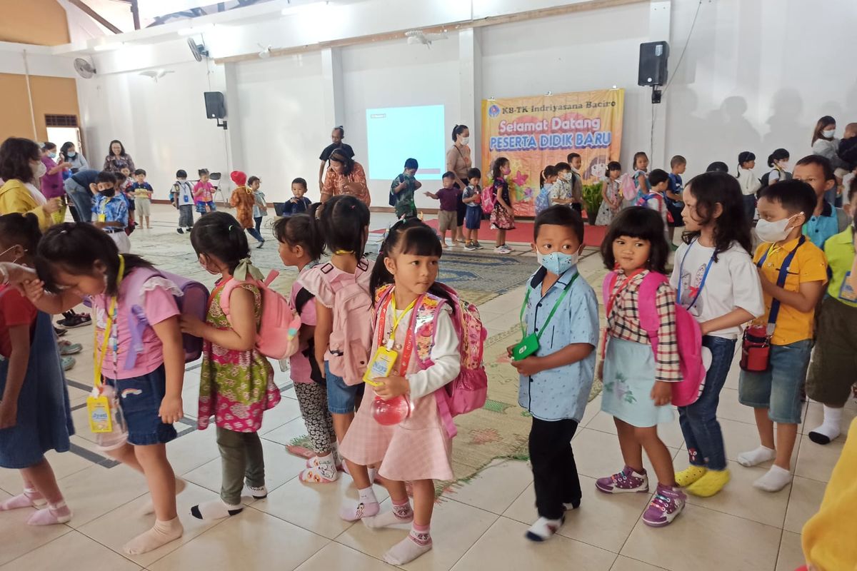 Masa Pengenalan Lingkungan Sekolah (MPLS) di KB TK Indriyasana Baciro, Yogyakarta.