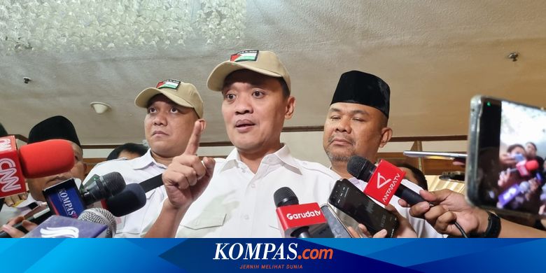 Senyumin Saja, Kalau Perlu Jogetin...