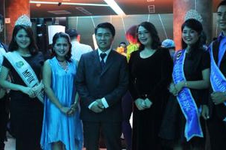 Soft opening Sky Lounge Hotel Santika Premiere di Kota Harapan Indah, Bekasi, Jawa Barat, Jumat (8/8/2014).