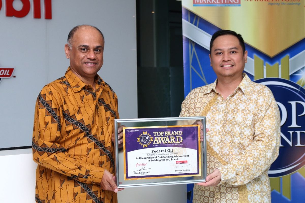 Federal Oil terima penghargaan Top Brand Award 2022 