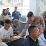 Minta Maaf karena Layanan SIM Terganggu, Satlantas Polres Malang Berikan Makan Siang Gratis untuk Pemohon SIM