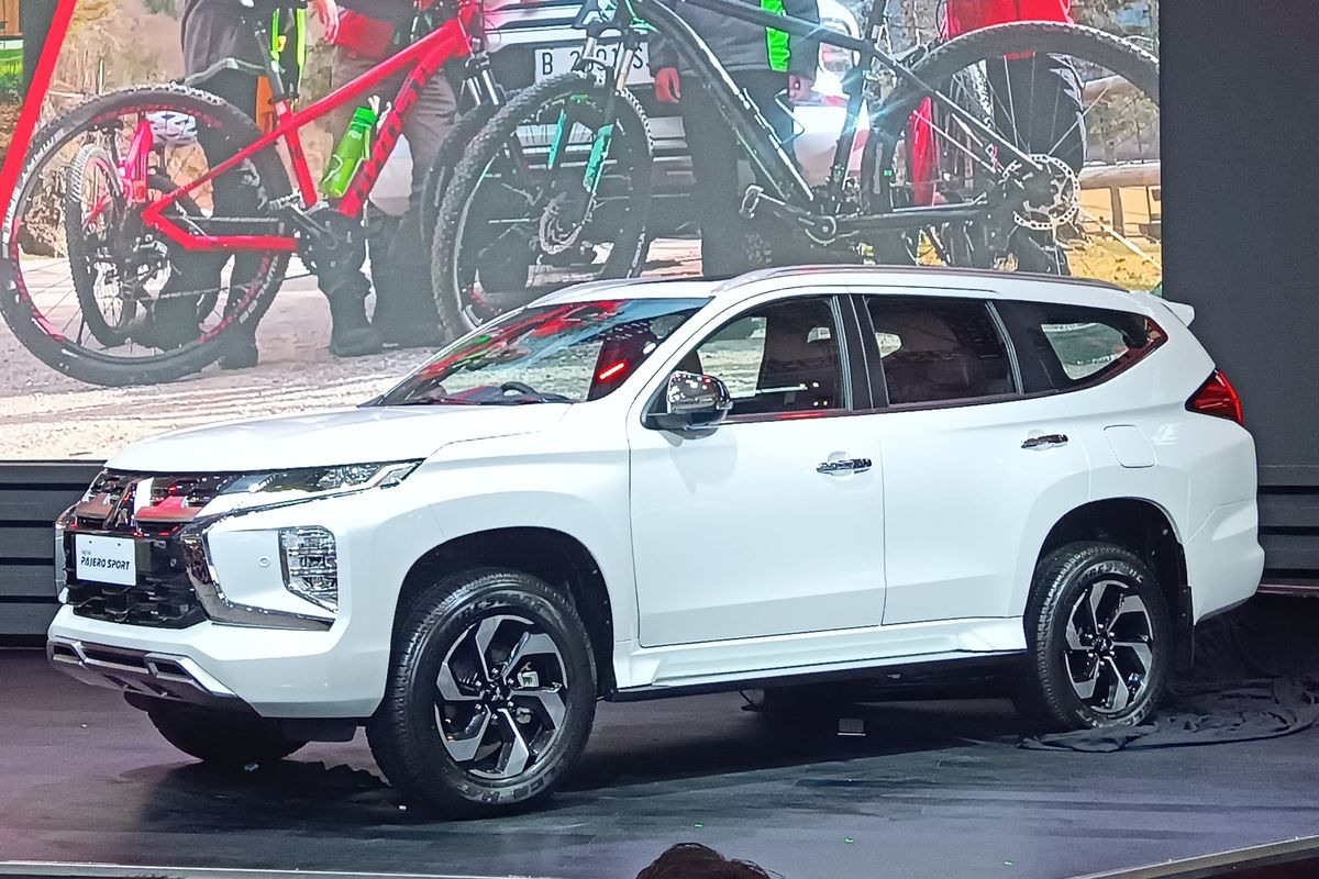 Mitsubishi New Pajero GIIAS 2024