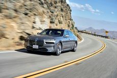 Mobil Listrik BMW i7 Sudah Dibekali Suara Buatan