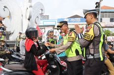 Operasi Zebra Candi di Kebumen, Pengendara Tertib Dapat Nasi Kuning, Jamu, dan Susu