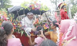 Warga Semarang Sambut Bulan Ramadhan dengan Dugderan