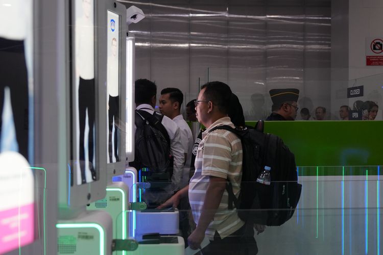 Bandara Ahmad Yani Semarang Kini Punya Autogate, Cek Imigrasi Cuma 15-25 Detik
