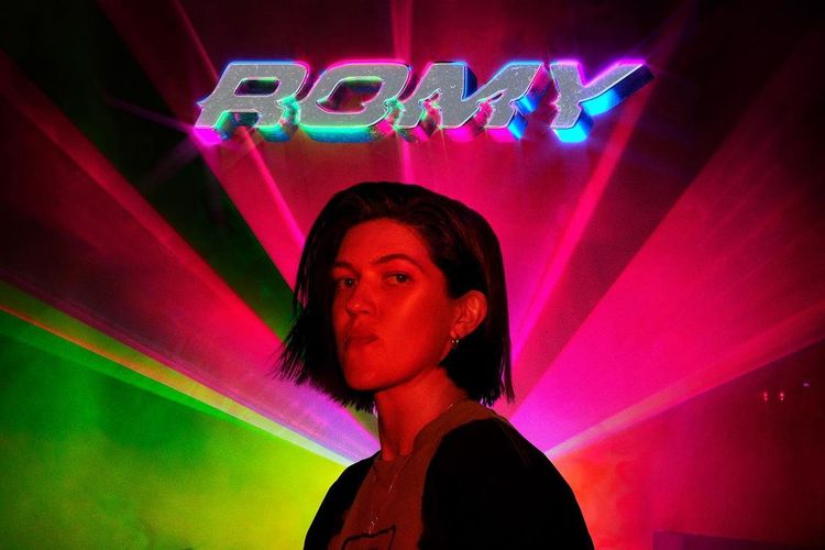 Romy, musisi asal London Inggris