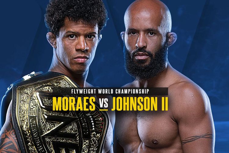 Adriano Moraes (kiri) akan mempertahankan sabuk Juara Dunia ONE Flyweight dengan menghadapi Demetrious Johnson pada 27 Agustus 2022 di Singapura.