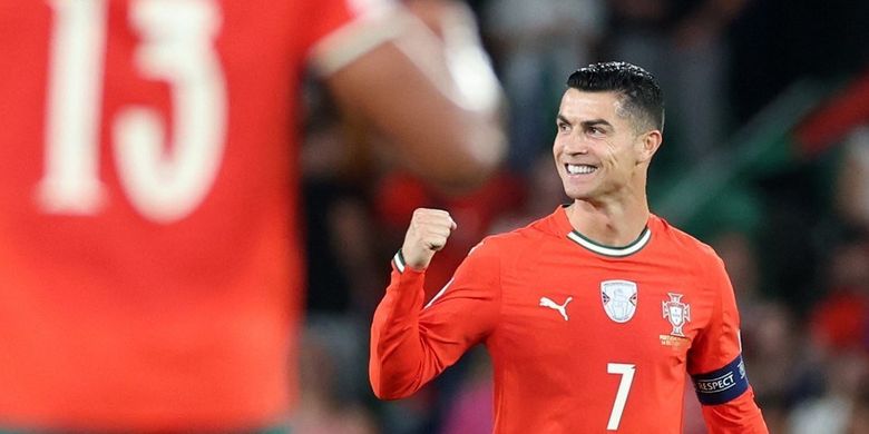 Penyerang Portugal #07 Cristiano Ronaldo merayakan gol dalam pertandingan sepak bola grup F zona Eropa Kualifikasi Piala Dunia 2026 antara Portugal vs Hongaria di Stadion Jose Alvalade di Lisbon pada 14 Oktober 2025. (Foto oleh PATRICIA DE MELO MOREIRA / AFP)
