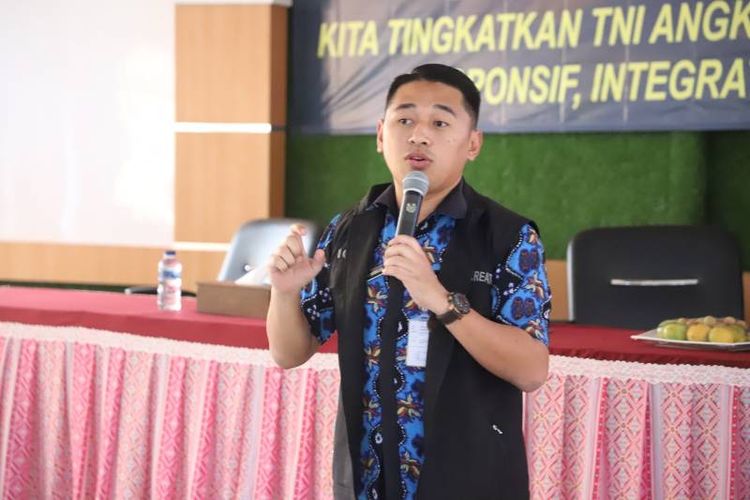 Kepala Bidang Diseminasi Informasi Komunikasi Publik (DIKP) Dinas Komunikasi dan Informasi (Diskominfo) Kota Tangerang, Ian Chavidz Rizqiullah membeberkan tentang program gratis Pemkot Tangerang.