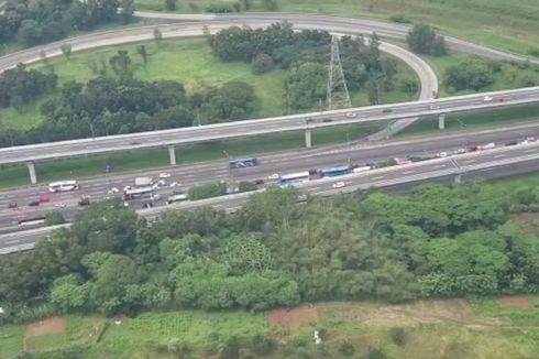 H-2 Lebaran, Arus Kendaraan di Tol Jakarta-Cikampek Ramai Lancar