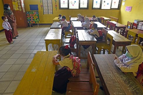 Belajar Tatap Muka Terbatas di Banten, Tanpa Istirahat dan Jajan 