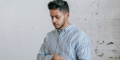 Shalat Tidak Khusyuk, Apakah Ibadahnya Sah dan Diterima?