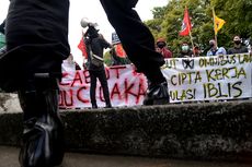 UU Cipta Kerja Disahkan, Ekonomi Indonesia Dinilai Diserahkan ke Sistem Liberal Kapitalis