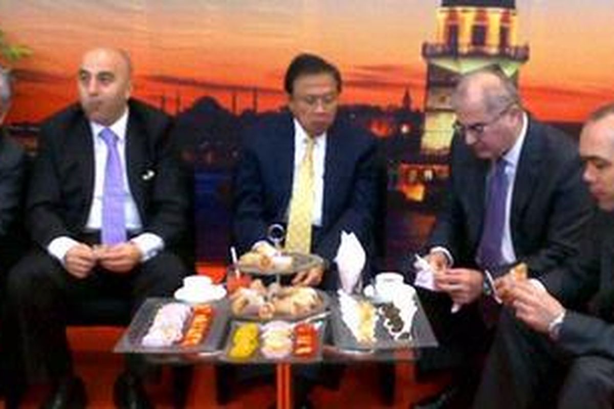 Istanbul Exporters Associaton (IEA-IIB) berkerjasama dengan Kedutaan Besar Turki di Jakarta, adakan Turkish Export Product Fair 2011, di JCC, Jakarta, selama 2-4 Juni 2011.