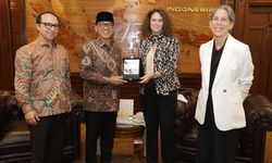 Menteri Desa Yandri Ajak Bank Dunia Sukseskan Program Prioritas Presiden Prabowo