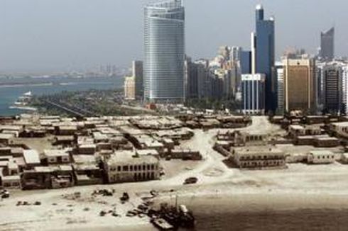 Pusat Belanja Banjiri Uni Emirat Arab