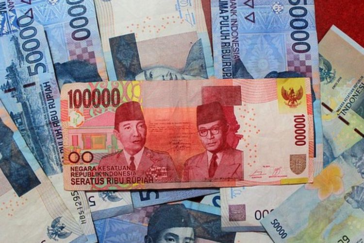 Rupiah Melemah, Dosen UGM Soroti Kemungkinan Ada Kenaikan Harga Pangan