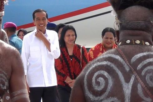 Presiden Joko Widodo Perintahkan Jajarannya Cari Pesawat AirAsia yang Hilang