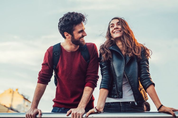 Ilustrasi Jatuh Cinta