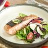 Yuk, Kenali Kandungan Nutrisi dalam Ikan Salmon