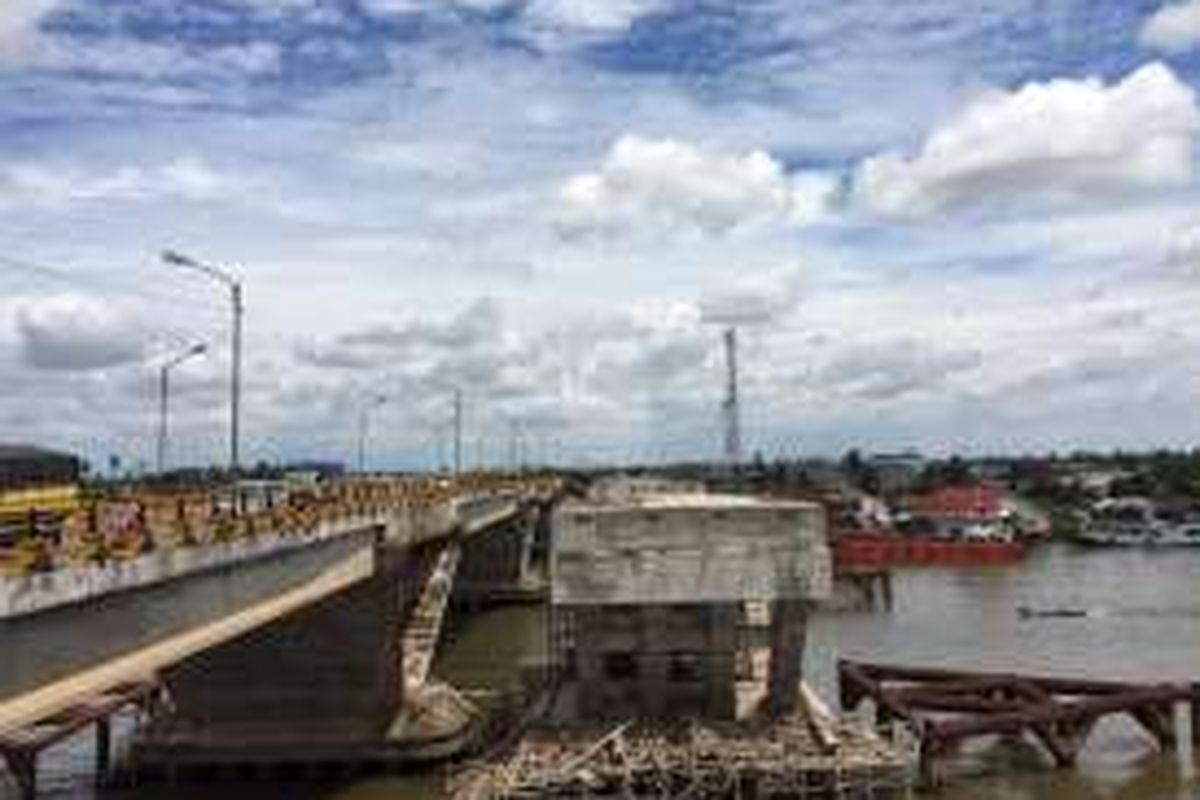 Konstruksi Jembatan Basirih di Banjarmasin, Kalimantan Selatan