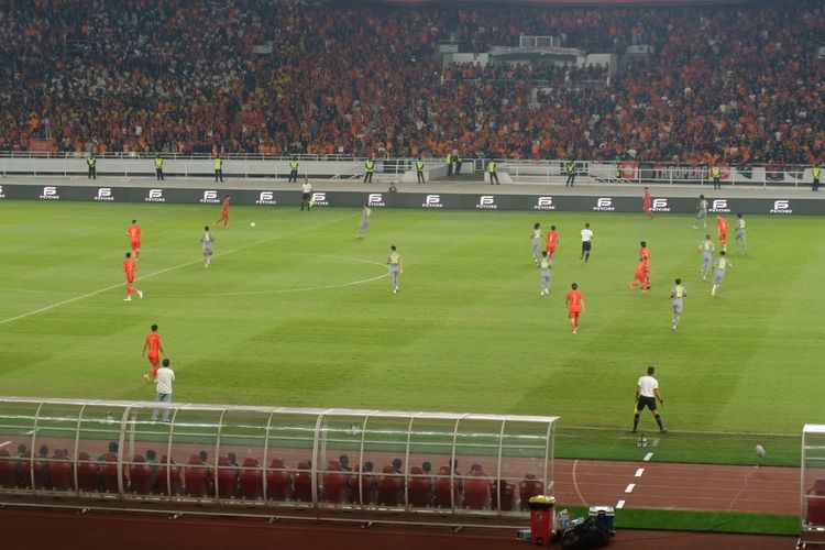 Pertandingan Persija vs Persebaya pada pekan kelima Liga 1 2023-2024 di Stadion Utama Gelora Bung Karno, Jakarta, Minggu (30/7/2023) malam WIB. 
