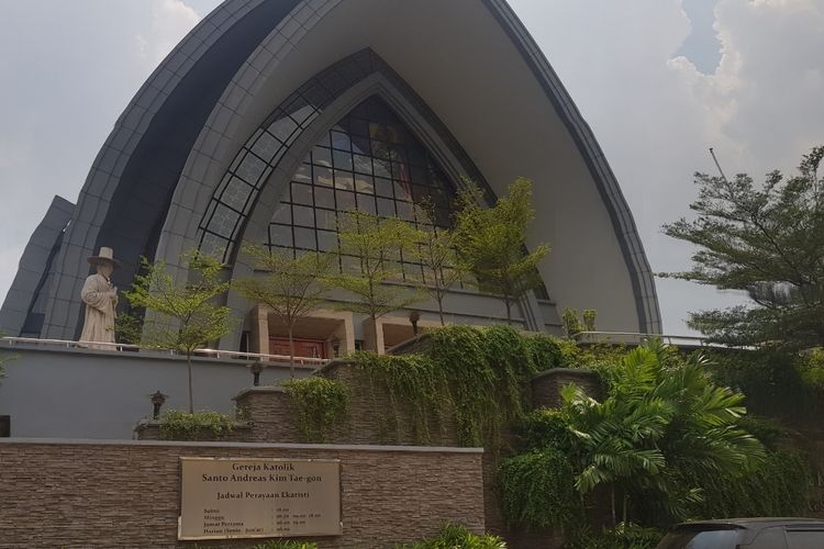 Gereja Santo Kim Tae Gon di Kelapa Gading, Jakarta Utara