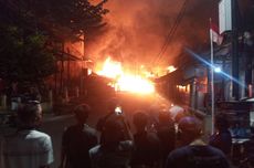 Toko Peralatan Sembahyang Imlek di Pangkalpinang Terbakar