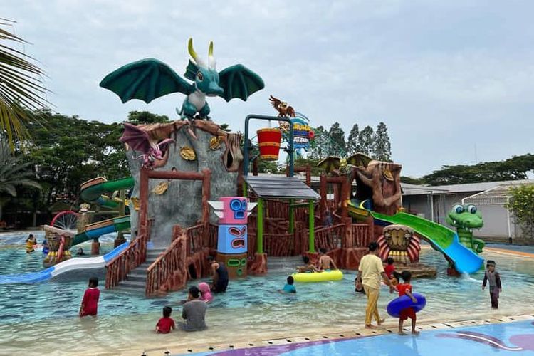Taruma Leisure Waterpark adalah wisata kolam renang di Kota Karawang 