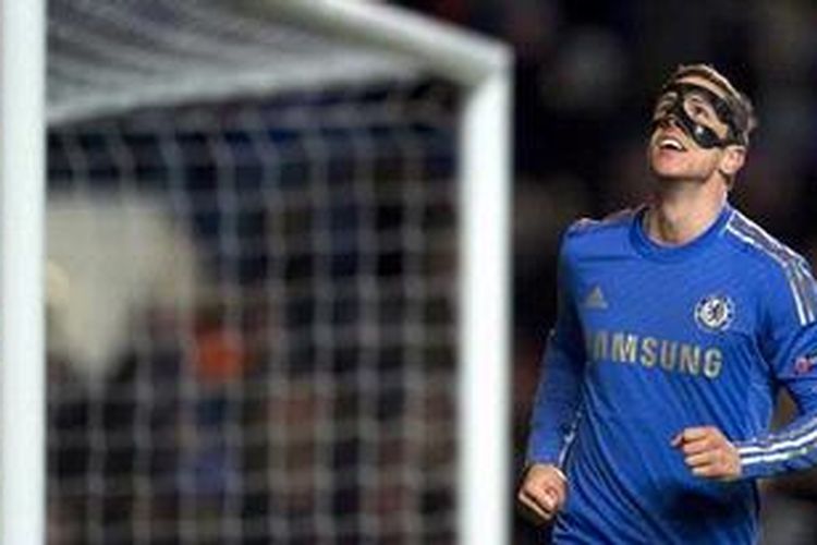 Penyerang Chelsea, Fernando Torres, sudah menyumbangkan 20 gol musim ini dan pembenahan performanya diakui Manajer Rafael Benitez adalah hasil kerja kerasnya.