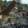Hari Ini dalam Sejarah: Pesawat Hercules C-130 Jatuh di Medan, 113 Penumpang Meninggal