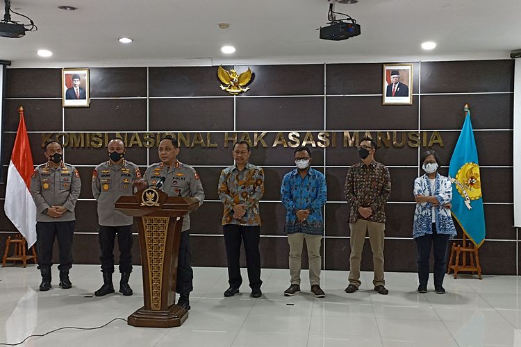 Tim Khusus Mabes Polri mendatangi kantor Komnas HAM guna berkoordinasi terkait penyelidikan kasus penembakan Brigadir J, Jakarta Pusat, Jumat (15/7/2022).