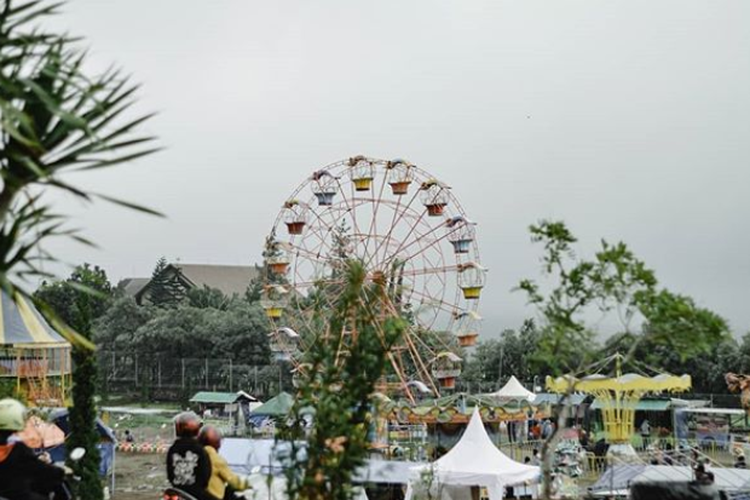 Tempat wisata Taman Ghanjaran Trawas di Mojokerto.