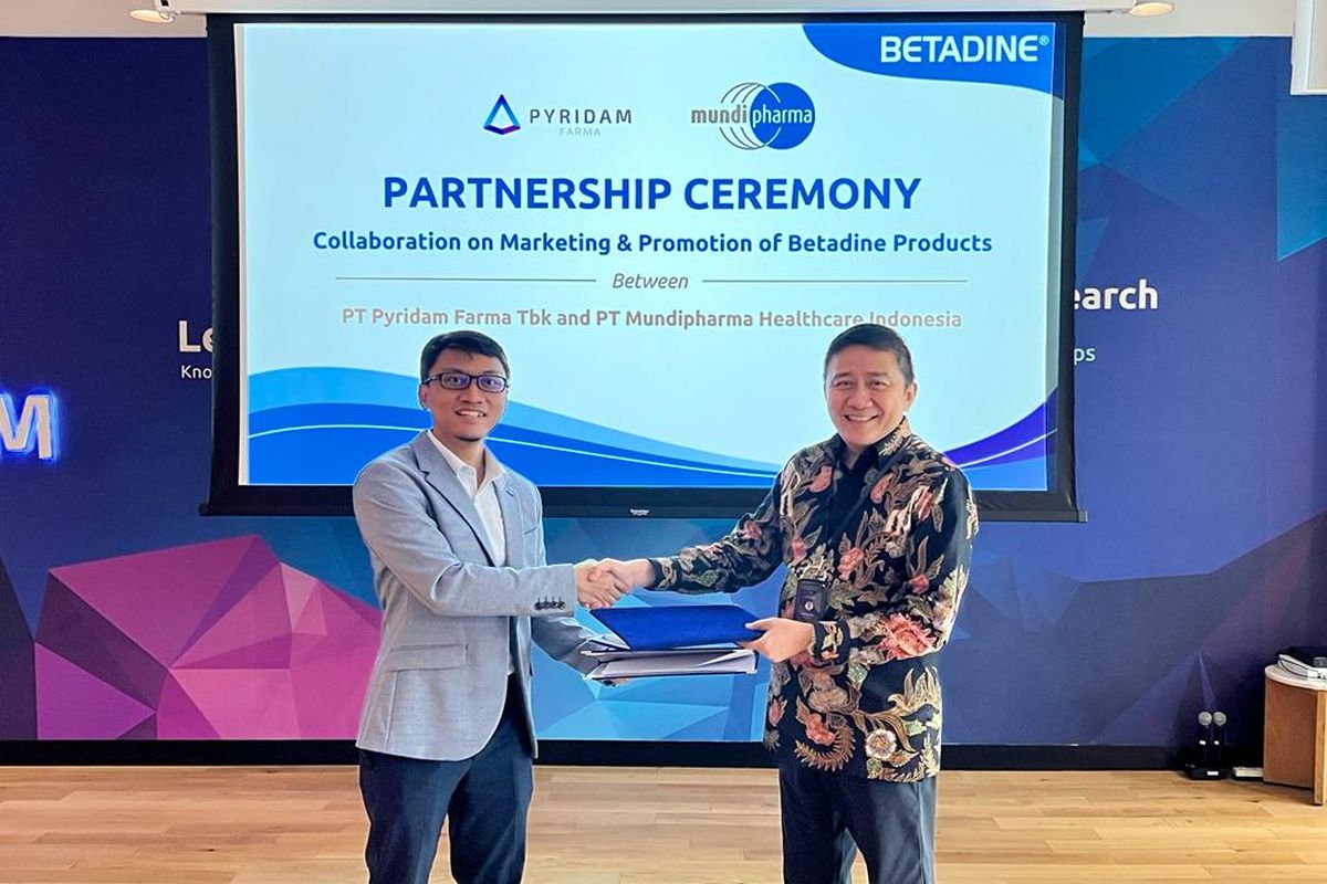 Mundipharma Healthcare Indonesia (MHI), menandatangani perjanjian kerja sama eksklusif untuk jasa pemasaran dan promosi Betadine dengan PT Pyridam Farma Tbk (PYFA).