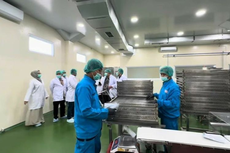 Intip Dapur PT HaTi Solo: Racik Makanan untuk Jemaah Haji, Tahan 18 Bulan Tanpa Pengawet