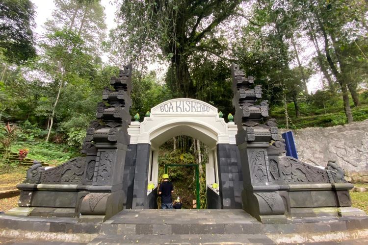 Geowisata Goa Kiskendo di Dusun Sukamaya, Desa Jatimulyo, Kecamatan Girimulyo, Kabupaten Kulon Progo, Daerah Istimewa Yogyakarta.