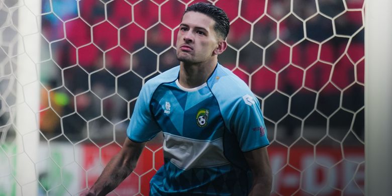 Aksi Justin Hubner saat bermain bagi Fortuna Sittard pada laga Liga Belanda 2025-2026.
